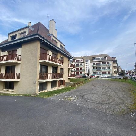 Studio Les Pieds Dans L'Eau Deauville Exterior foto